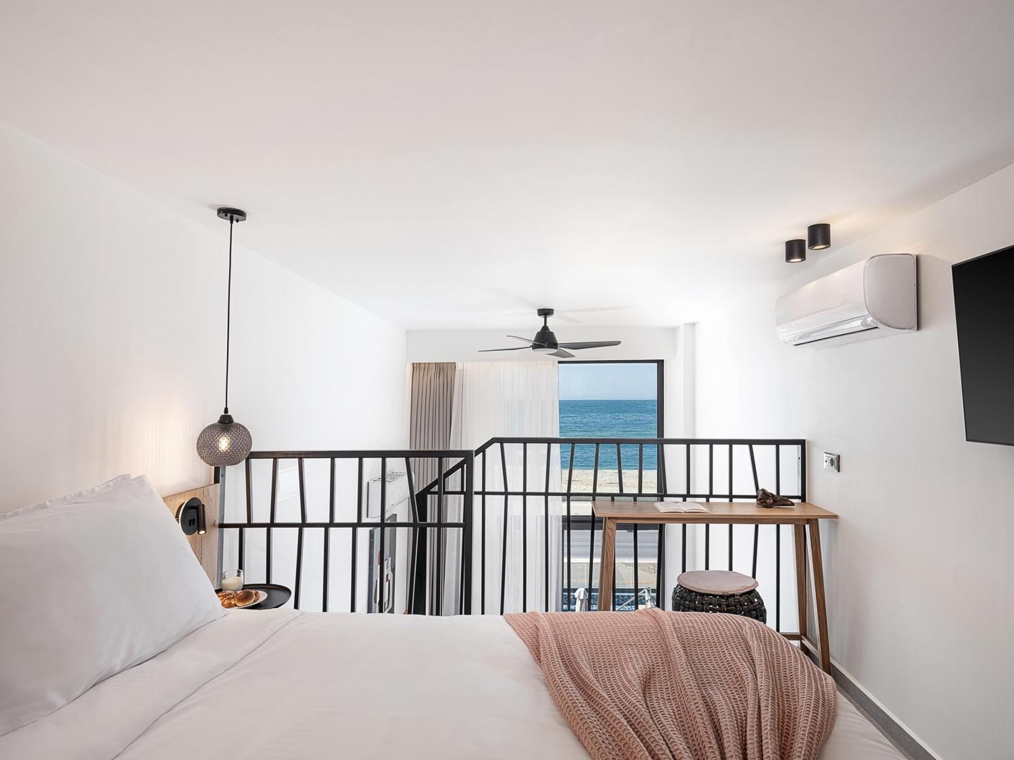 Calla Luxury Seafront Suites Rethymnon Exterior foto